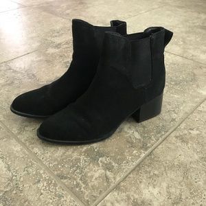Cute black velvet booties